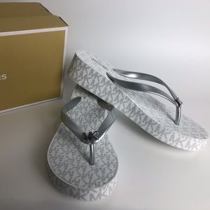 Michael Kors Bedford Glam Flip Flop #8